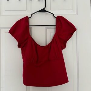Red Hollister Crop